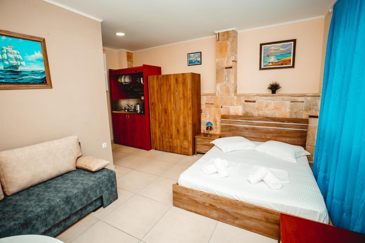 Golden Residence Family Resort เปฟโกโฮรี ภายนอก รูปภาพ
