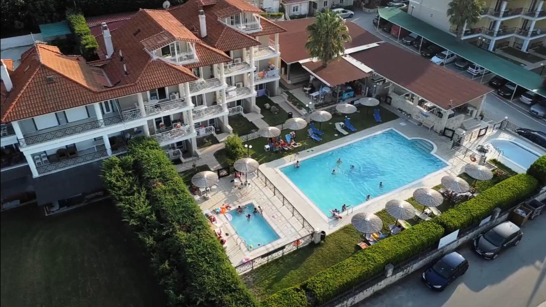 Golden Residence Family Resort เปฟโกโฮรี ภายนอก รูปภาพ